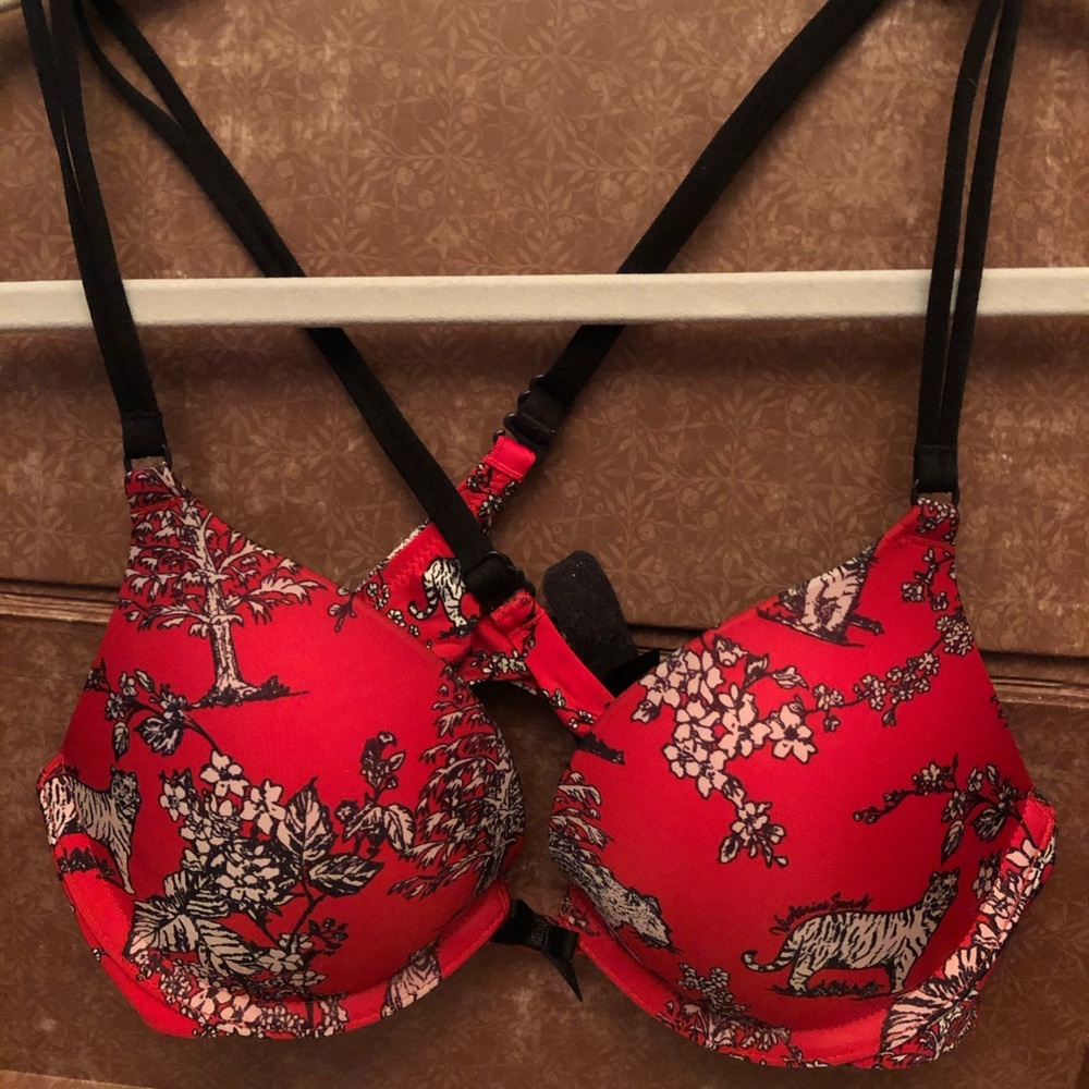 Victoria’s Secret Push up bra